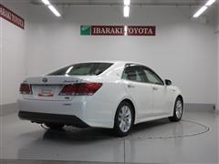 クラウンアスリート HV アスリートS