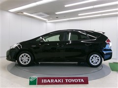 プリウスアルファ S