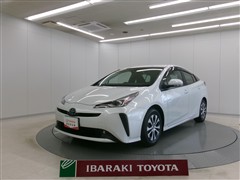 トヨタ プリウス A
