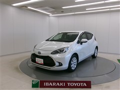 トヨタ アクア Z