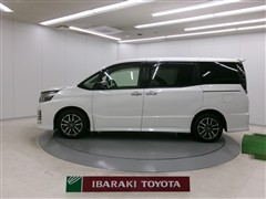ヴォクシー ZS キラメキ2