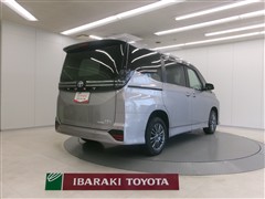 ヴォクシー ハイブリッド S-Z