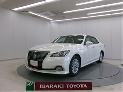 トヨタ クラウンロイヤル HV ロイヤルサルーン