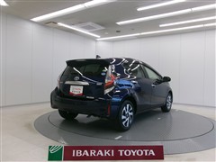 アクア Sスタイルブラック