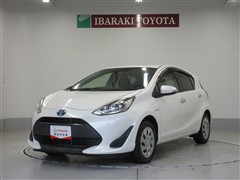 トヨタ アクア S スタイルブラック