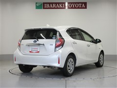 アクア S スタイルブラック