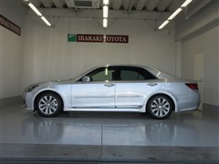 クラウンアスリート HV アスリートS