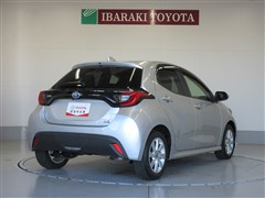 ヤリス ハイブリッド G