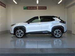 ヤリスクロスHV