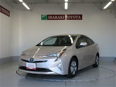 トヨタ プリウス A