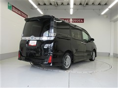 ヴォクシー hv ZS キラメキ3