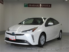 プリウス S セーフティプラス2