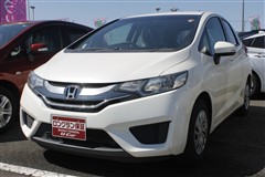 フィット 13G Fパッケージ