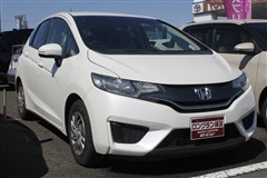 フィット 13G Fパッケージ