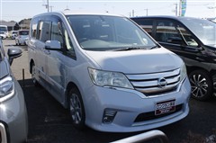 セレナ ハイウェイスター S-HV