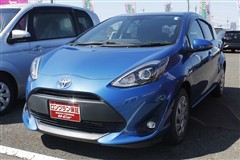 トヨタ アクア S