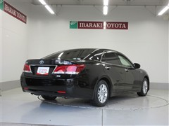 クラウンロイヤル HV ロイヤルサルーン