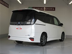ヴォクシー HV S-Z