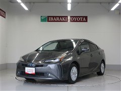 トヨタ プリウス A
