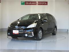 プリウスアルファ S