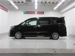 ヴォクシー ハイブリッド ZS