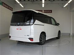 ヴォクシー ハイブリッド S-Z