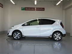 アクア X-アーバン