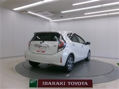 アクア S スタイルブラック