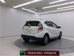 アクア X-アーバン