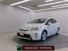 トヨタ プリウス S ツーリングセレクション