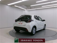 ヤリス ハイブリッド G