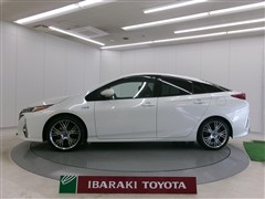 プリウスPHV A