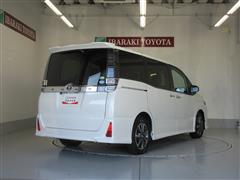 ヴォクシー ZS キラメキ