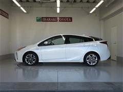 プリウス A ツーリングセレクション