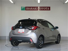 ヤリス ハイブリッド Z