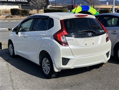 フィット 13G Fパッケージ