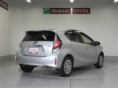 アクア S スタイルブラック