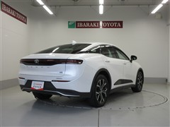 クラウン クロスオーバー Gアドバ