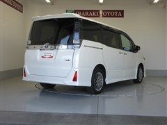 ヴォクシー hv ZS キラメキ3