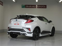 C-HR G モードネロセーフティ+2