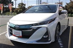 トヨタ プリウスPHV A プレミアム