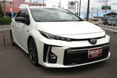 プリウスPHV S GRスポーツ