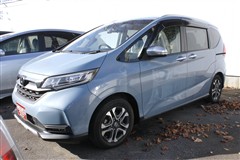 ホンダ フリード クロスターホンダセンシン