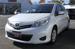 ヴィッツ F スマイルエディション