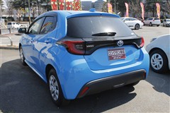 ヤリス ハイブリッド G