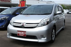 トヨタ アイシス プラタナ