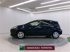 アクア S スタイルブラック