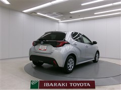 ヤリス ハイブリッド G