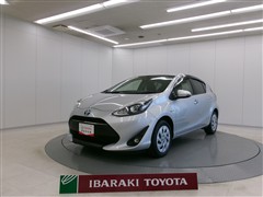 アクア S スタイルブラック