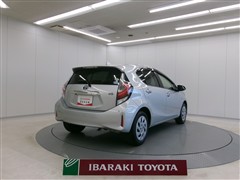 アクア S スタイルブラック